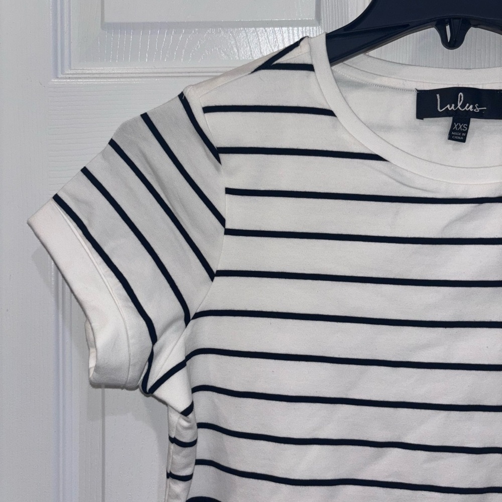 Lulus Cafe Society black and cream striped t-shirt dress SZ XXS - Picture 4 of 9